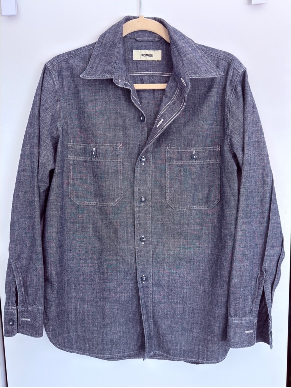 Buck Mason Chambray Button-Down Work Shirt Small